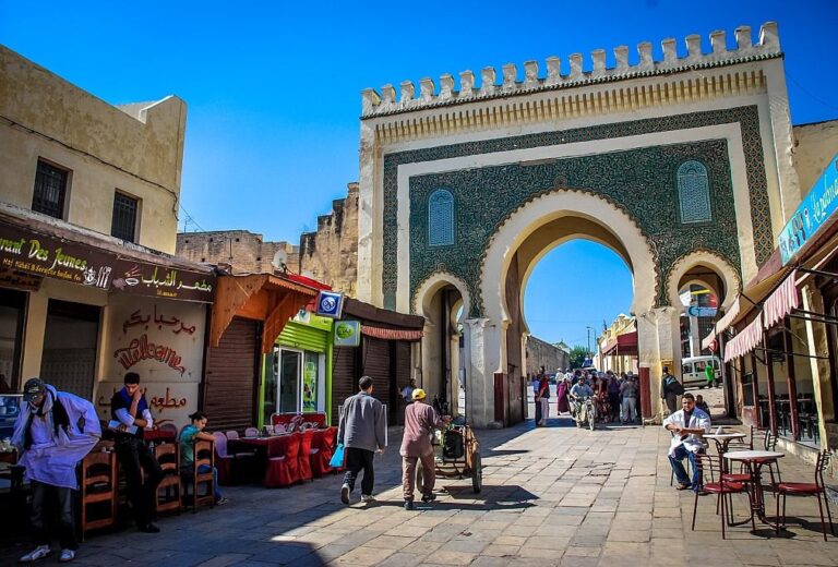 Transporte de Fez a Chefchaouen — ¿Cuál es la mejor opción para viajar?